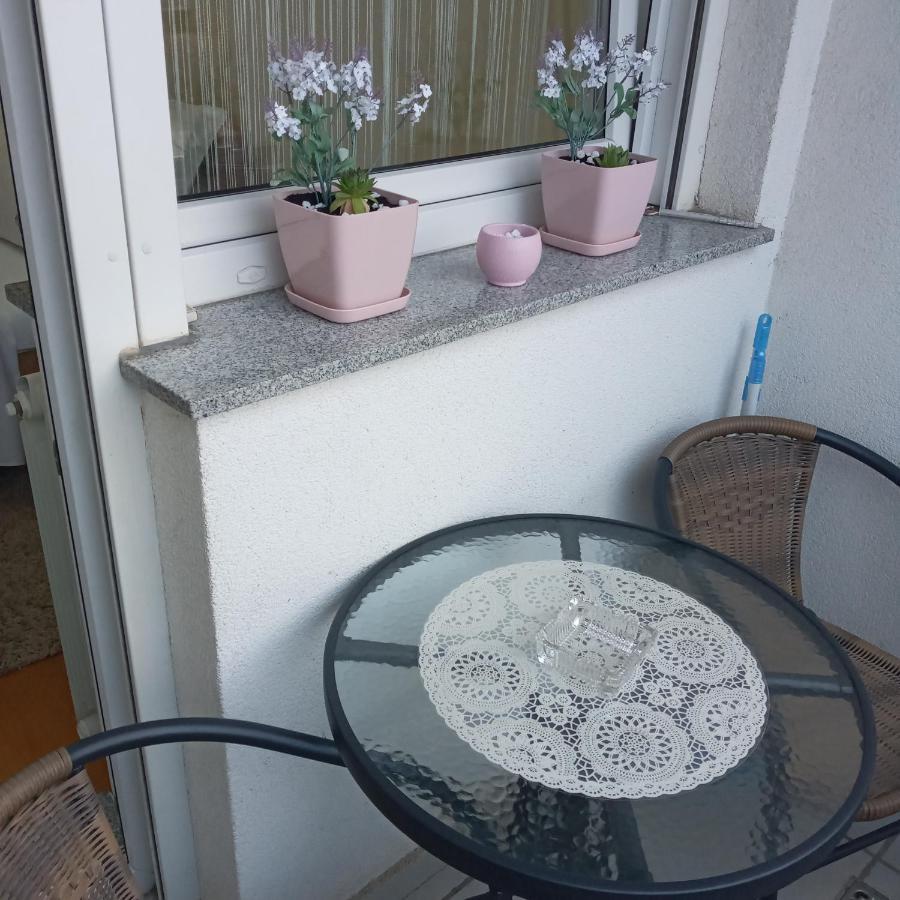 Angellina Apartmani Сремска-Митровица Экстерьер фото